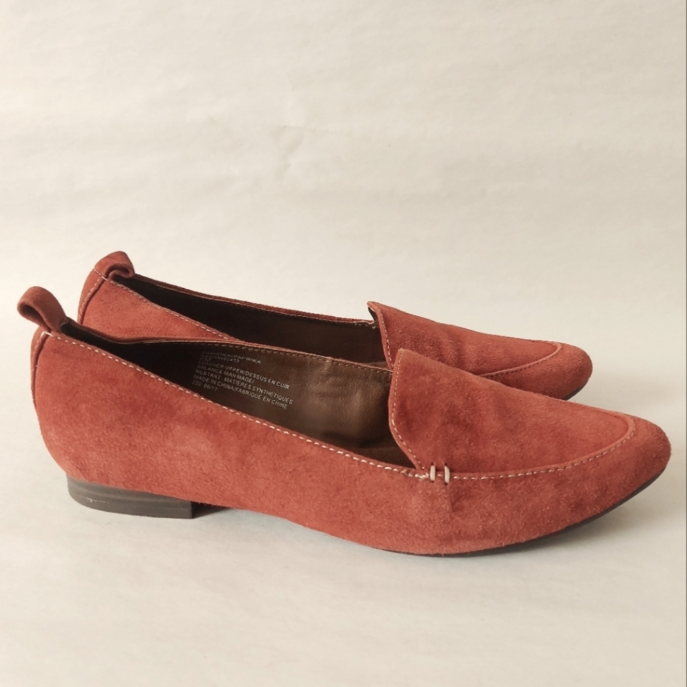 Cynthia Rowley Women Loafer Size 6 Paprika Red Suede Leather Comfort Pointed Toe - Picture 3 of 12